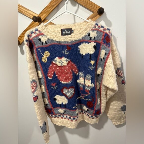 VINTAGE Woolrich Sheep Pattern Sweater - Blue, Cream, and Red - Picture 2 of 8